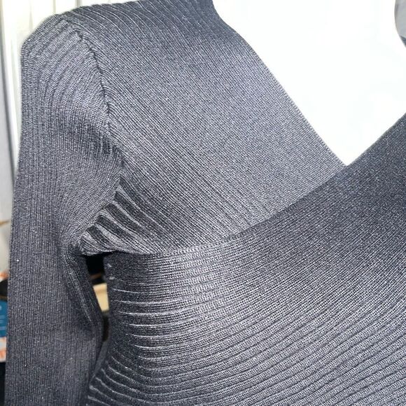 Almost famous ribbed faux wrapped top - Picture 3 of 3